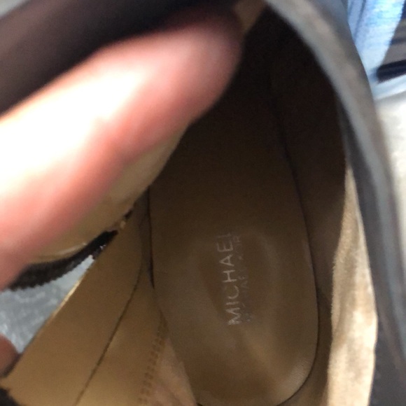 Michael Kors booties dark gray, size 8, 3 1/2 in - Picture 6 of 11